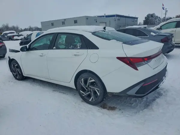 KMHLM4DG1SU968843 2025 HYUNDAI ELANTRA - Image 2