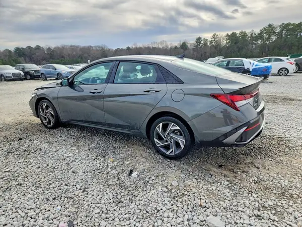 KMHLM4DG1SU970303 2025 HYUNDAI ELANTRA - Image 2