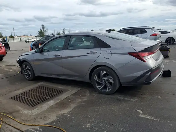 KMHLM4DG1SU975291 2025 HYUNDAI ELANTRA - Image 2
