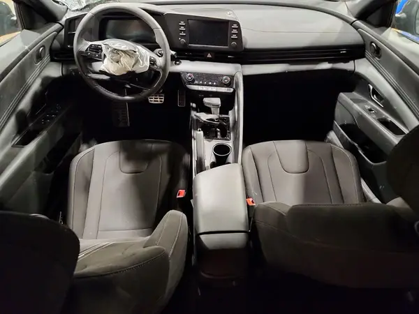 KMHLM4DG1SU988283 2025 HYUNDAI ELANTRA - Image 8
