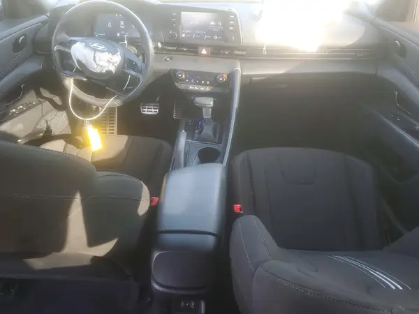 KMHLM4DG1SU991233 2025 HYUNDAI ELANTRA - Image 8