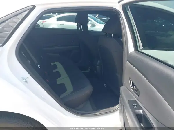 KMHLM4DG1SU992785 2025 HYUNDAI ELANTRA - Image 8