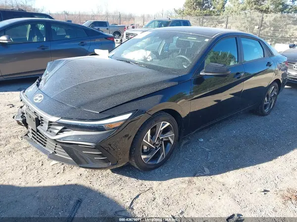 KMHLM4DG1SU993225 2025 HYUNDAI ELANTRA - Image 2