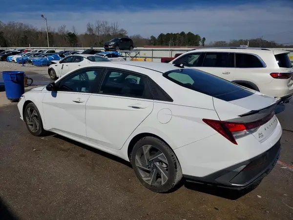 KMHLM4DG1SU997954 2025 HYUNDAI ELANTRA - Image 2