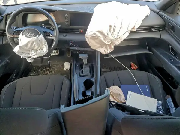 KMHLM4DG1SU998005 2025 HYUNDAI ELANTRA - Image 8