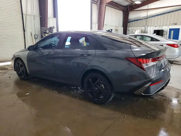 KMHLM4DG1TU142706 2026 HYUNDAI ELANTRA - Image 2