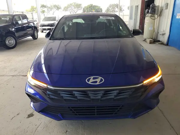 2026 HYUNDAI ELANTRA COPART lot 78989175 auction photo 5