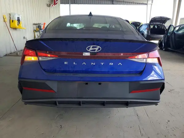 2026 HYUNDAI ELANTRA COPART lot 78989175 auction photo 6