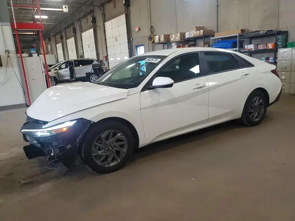 KMHLM4DG2RU643371 2024 HYUNDAI ELANTRA - Image 1