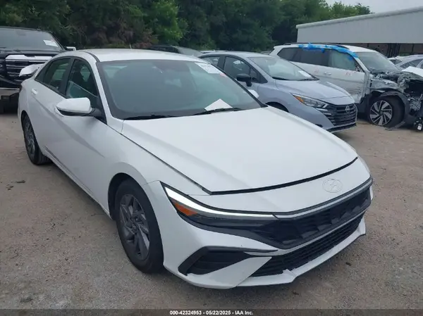 KMHLM4DG2RU648103 2024 HYUNDAI ELANTRA - Image 1