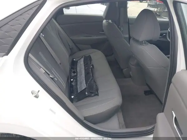 KMHLM4DG2RU648103 2024 HYUNDAI ELANTRA - Image 8