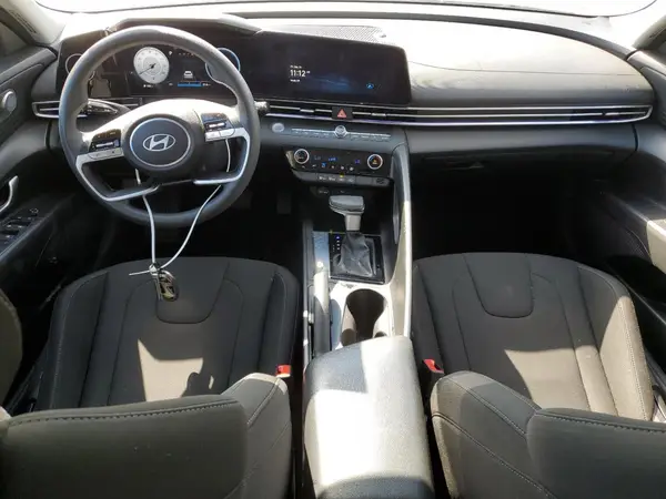 KMHLM4DG2RU651843 2024 HYUNDAI ELANTRA - Image 8