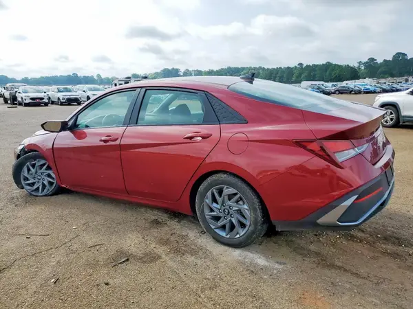 KMHLM4DG2RU656511 2024 HYUNDAI ELANTRA - Image 2