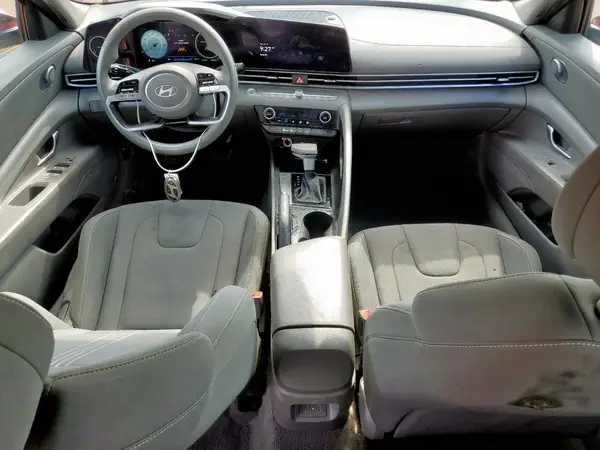 KMHLM4DG2RU656511 2024 HYUNDAI ELANTRA - Image 8