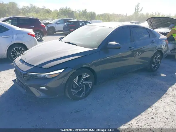 KMHLM4DG2RU670067 2024 HYUNDAI ELANTRA - Image 2