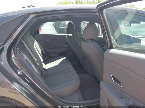 KMHLM4DG2RU678511 2024 HYUNDAI ELANTRA - Image 8