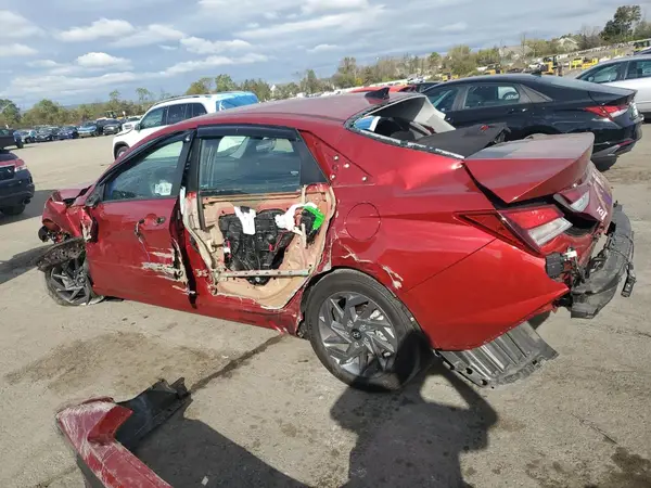 KMHLM4DG2RU681490 2024 HYUNDAI ELANTRA - Image 2