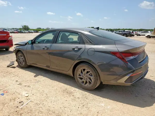 KMHLM4DG2RU682445 2024 HYUNDAI ELANTRA - Image 2