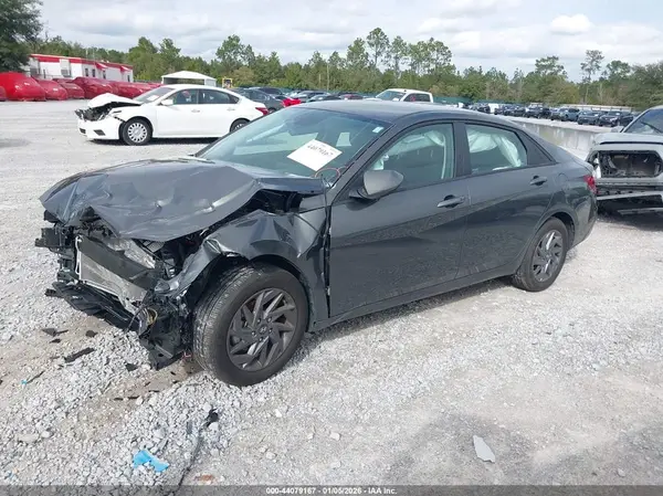 KMHLM4DG2RU683692 2024 HYUNDAI ELANTRA - Image 2