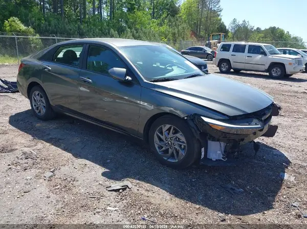 KMHLM4DG2RU686933 2024 HYUNDAI ELANTRA - Image 1