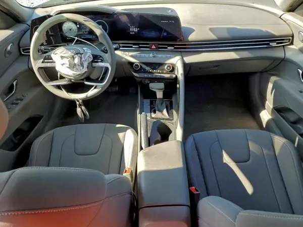 KMHLM4DG2RU693770 2024 HYUNDAI ELANTRA - Image 8