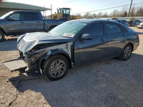 KMHLM4DG2RU699679 2024 HYUNDAI ELANTRA - Image 1