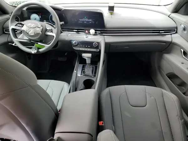 KMHLM4DG2RU699679 2024 HYUNDAI ELANTRA - Image 8