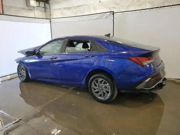 KMHLM4DG2RU721681 2024 HYUNDAI ELANTRA - Image 2