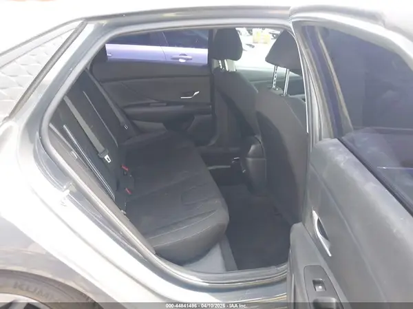 KMHLM4DG2RU731532 2024 HYUNDAI ELANTRA - Image 8