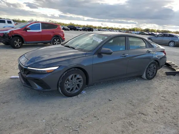 KMHLM4DG2RU750016 2024 HYUNDAI ELANTRA - Image 1
