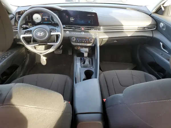 KMHLM4DG2RU750016 2024 HYUNDAI ELANTRA - Image 8