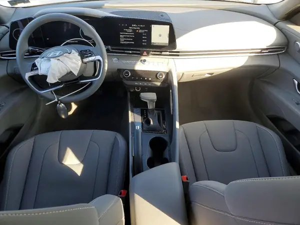 KMHLM4DG2RU756947 2024 HYUNDAI ELANTRA - Image 8