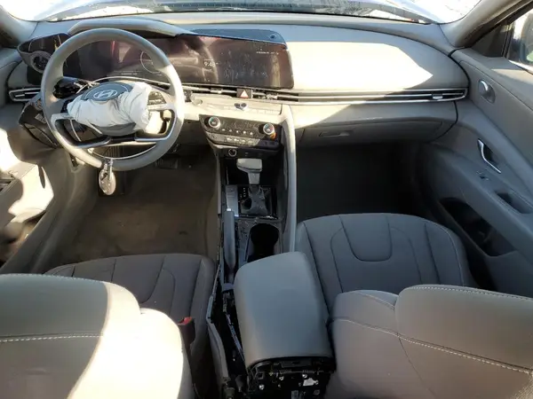 KMHLM4DG2RU758410 2024 HYUNDAI ELANTRA - Image 8