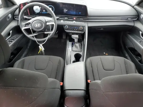 KMHLM4DG2RU759461 2024 HYUNDAI ELANTRA - Image 8