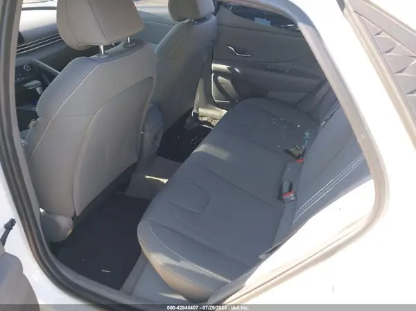 KMHLM4DG2RU761842 2024 HYUNDAI ELANTRA - Image 8