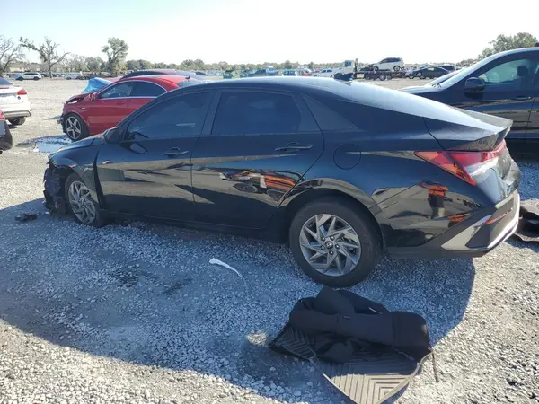 KMHLM4DG2RU766233 2024 HYUNDAI ELANTRA - Image 2