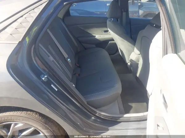 KMHLM4DG2RU770458 2024 HYUNDAI ELANTRA - Image 8