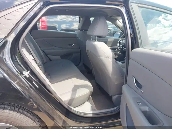 KMHLM4DG2RU775434 2024 HYUNDAI ELANTRA - Image 8