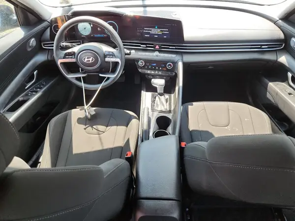 KMHLM4DG2RU777619 2024 HYUNDAI ELANTRA - Image 8