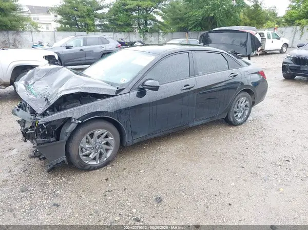 KMHLM4DG2RU783193 2024 HYUNDAI ELANTRA - Image 2
