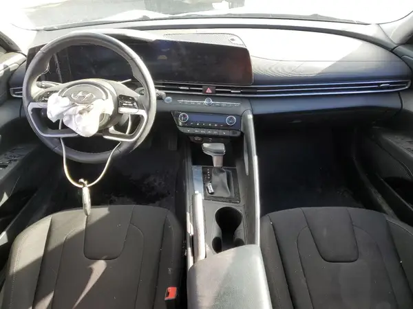 KMHLM4DG2RU790287 2024 HYUNDAI ELANTRA - Image 8