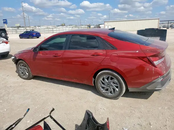 KMHLM4DG2RU794341 2024 HYUNDAI ELANTRA - Image 2