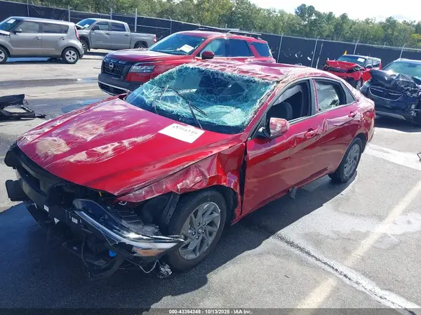 KMHLM4DG2RU799085 2024 HYUNDAI ELANTRA - Image 2