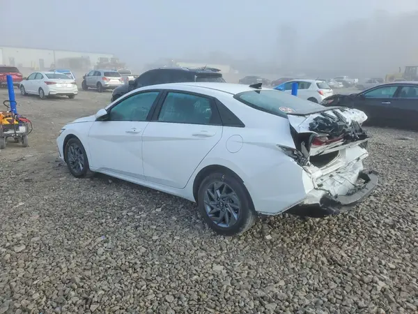 KMHLM4DG2RU799135 2024 HYUNDAI ELANTRA - Image 2