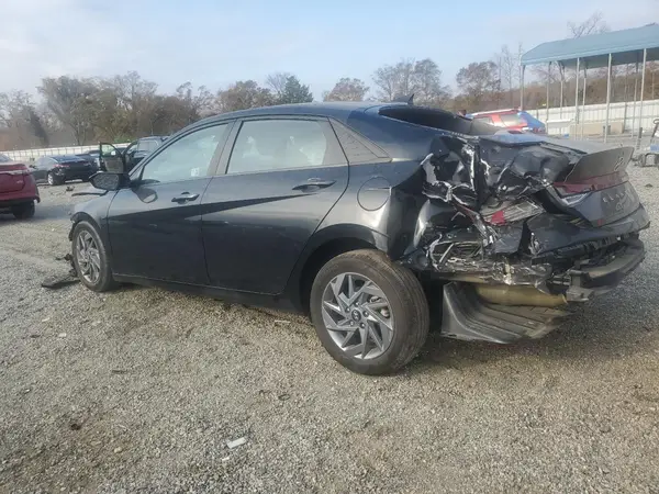 KMHLM4DG2RU799913 2024 HYUNDAI ELANTRA - Image 2