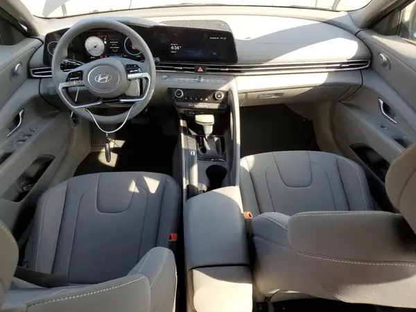 KMHLM4DG2RU807783 2024 HYUNDAI ELANTRA - Image 8
