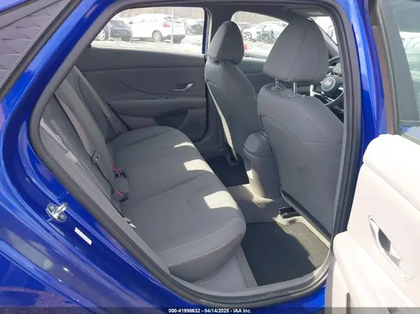 KMHLM4DG2RU809713 2024 HYUNDAI ELANTRA - Image 8