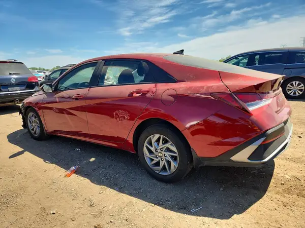 KMHLM4DG2RU813325 2024 HYUNDAI ELANTRA - Image 2
