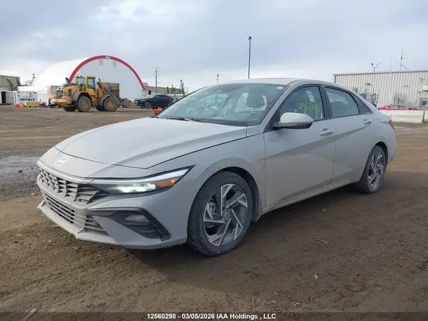 KMHLM4DG2RU827130 2024 HYUNDAI ELANTRA - Image 2