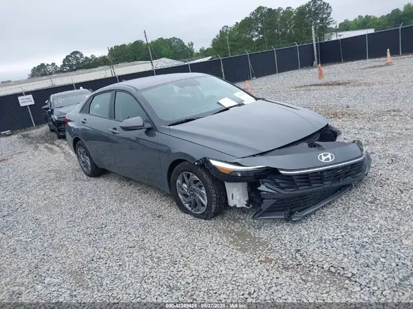 KMHLM4DG2RU838550 2024 HYUNDAI ELANTRA - Image 1